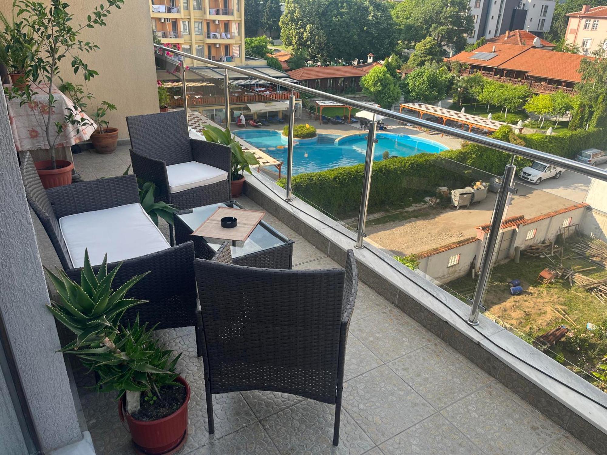 Апартамент Панорама Chisarja Exteriör bild